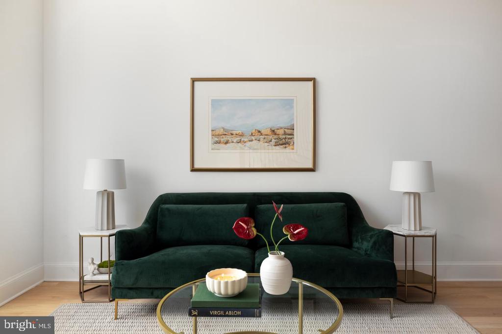 1241 4TH STREET NW Unit: 1