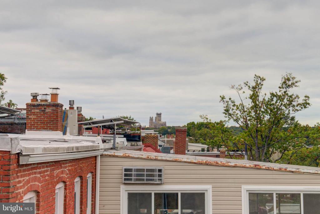 1717 LAMONT STREET NW Unit: D