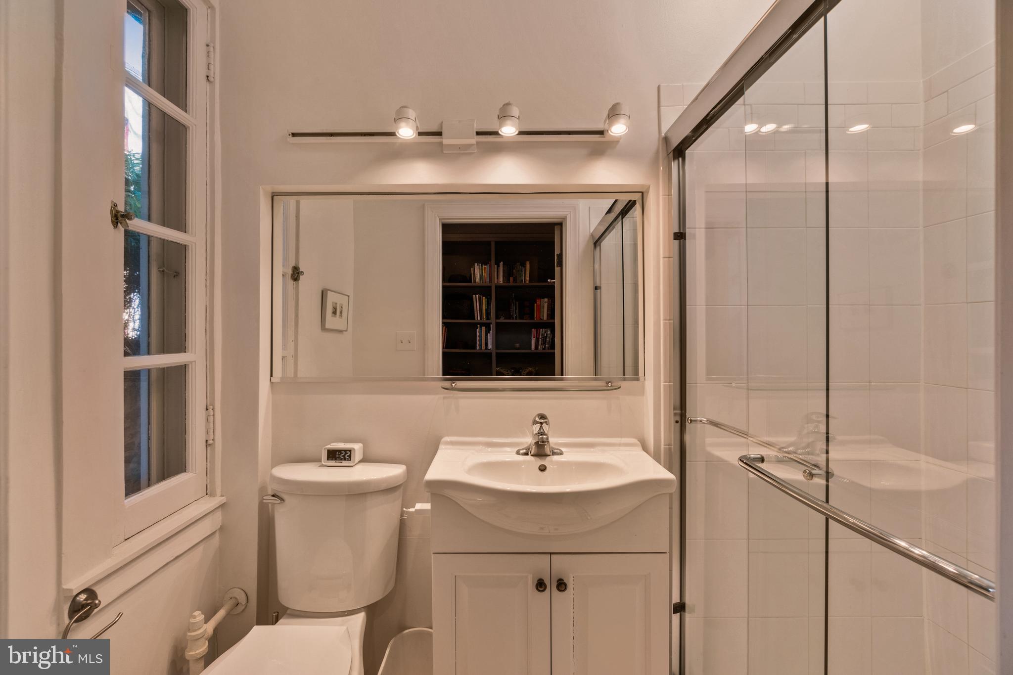 221 STONY RUN LANE G-1