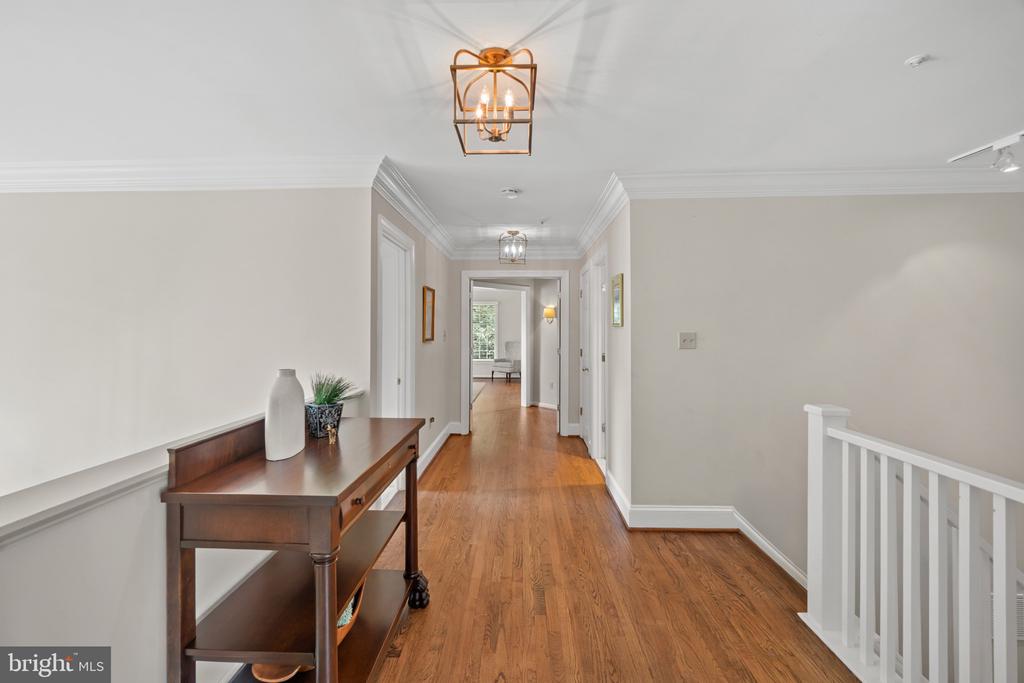 6438 CLOISTER GATE DRIVE Unit: 6438
