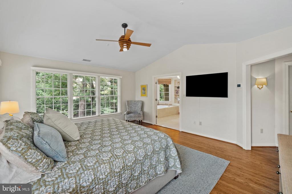 6438 CLOISTER GATE DRIVE Unit: 6438