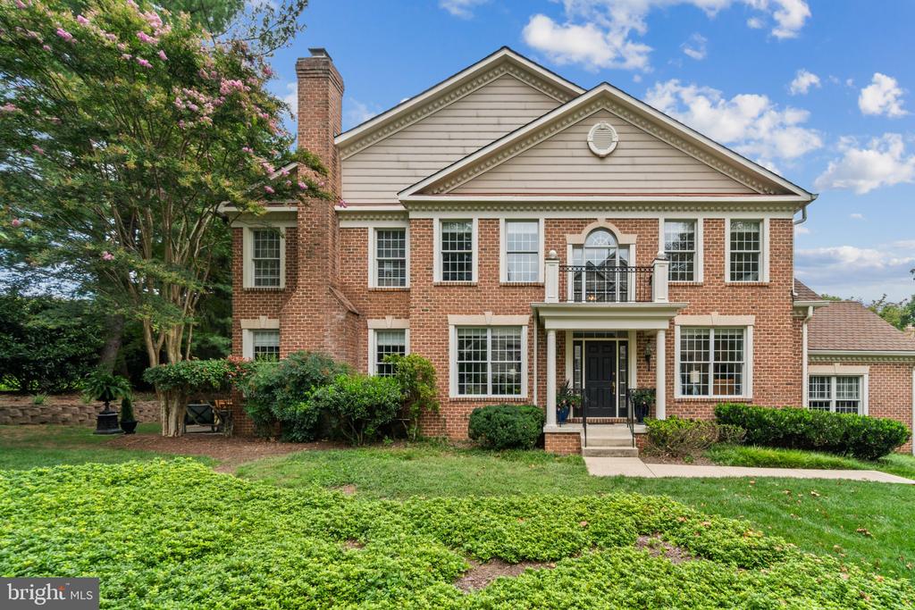 6438 CLOISTER GATE DRIVE Unit: 6438