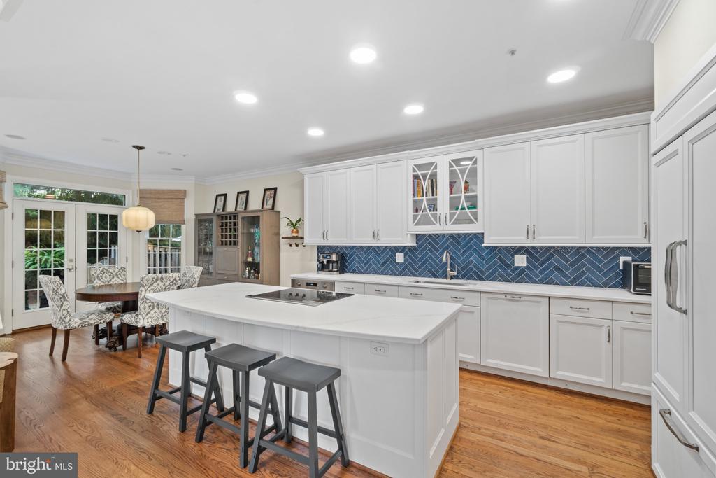 6438 CLOISTER GATE DRIVE Unit: 6438
