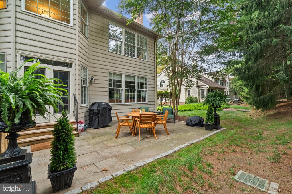 6438 CLOISTER GATE DRIVE Unit: 6438