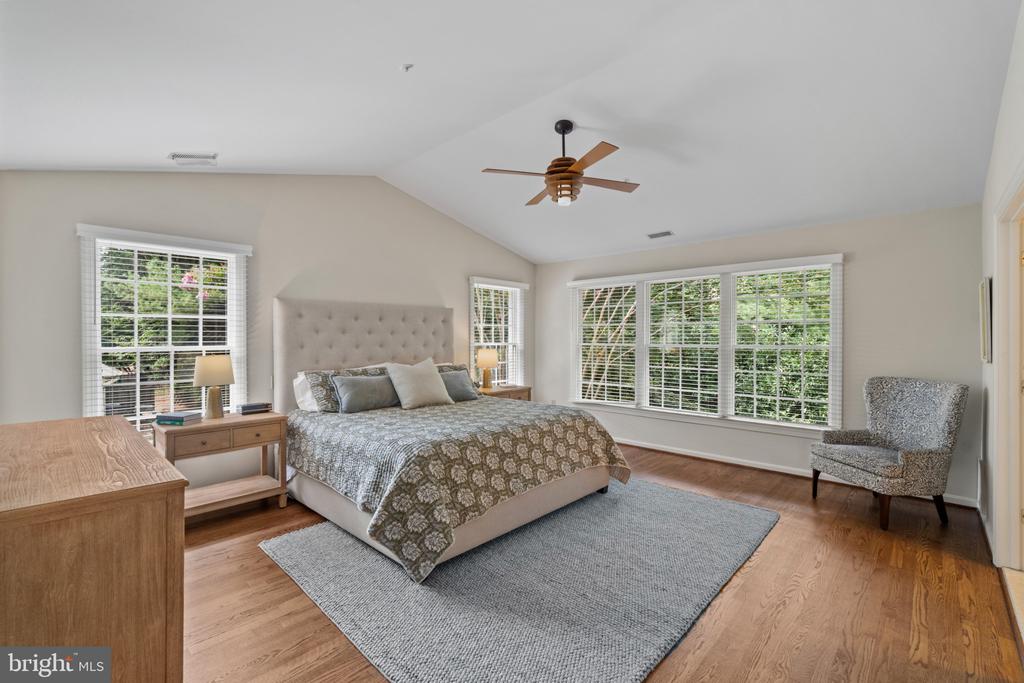 6438 CLOISTER GATE DRIVE Unit: 6438
