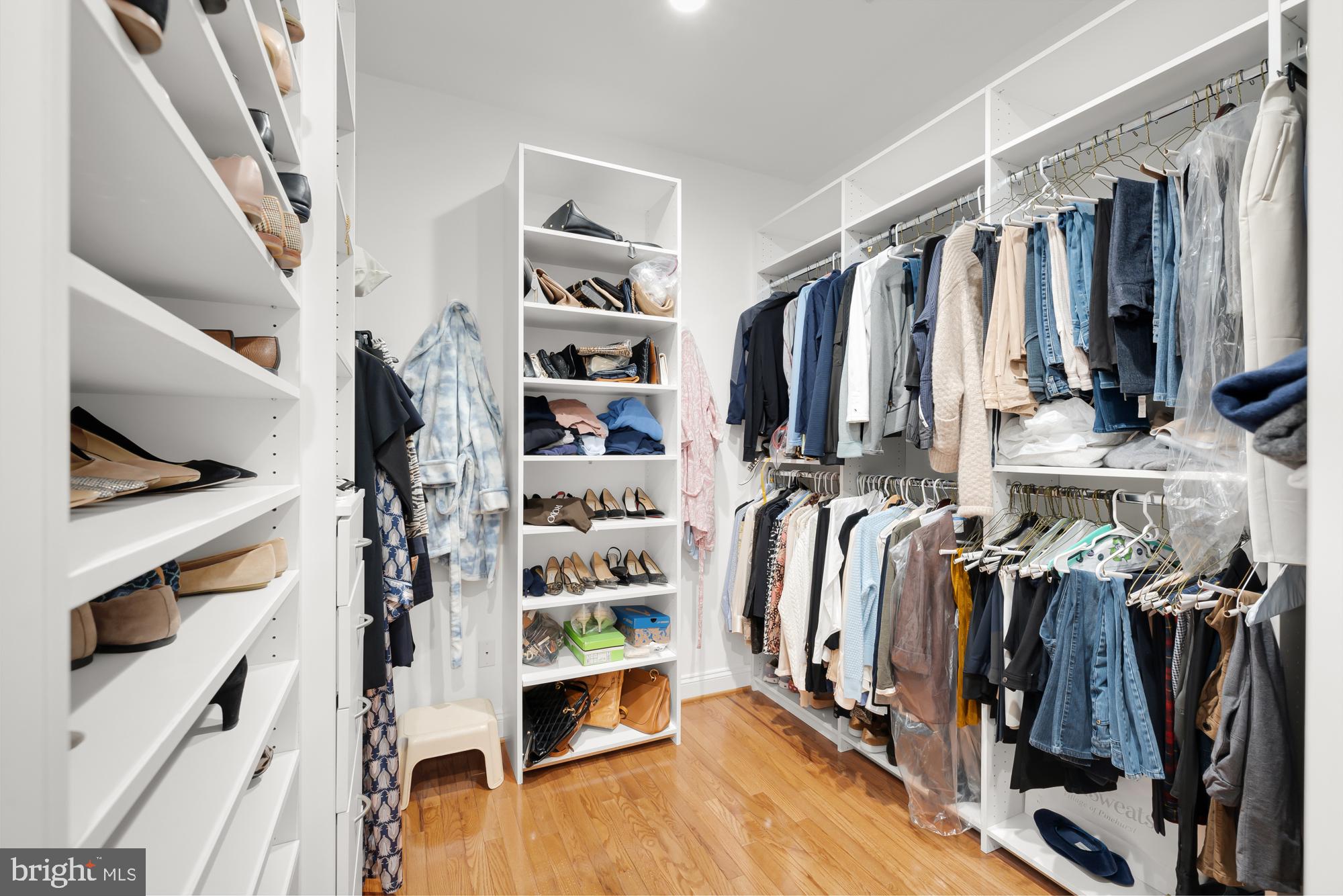 8511 GAVIN MANOR COURT 9