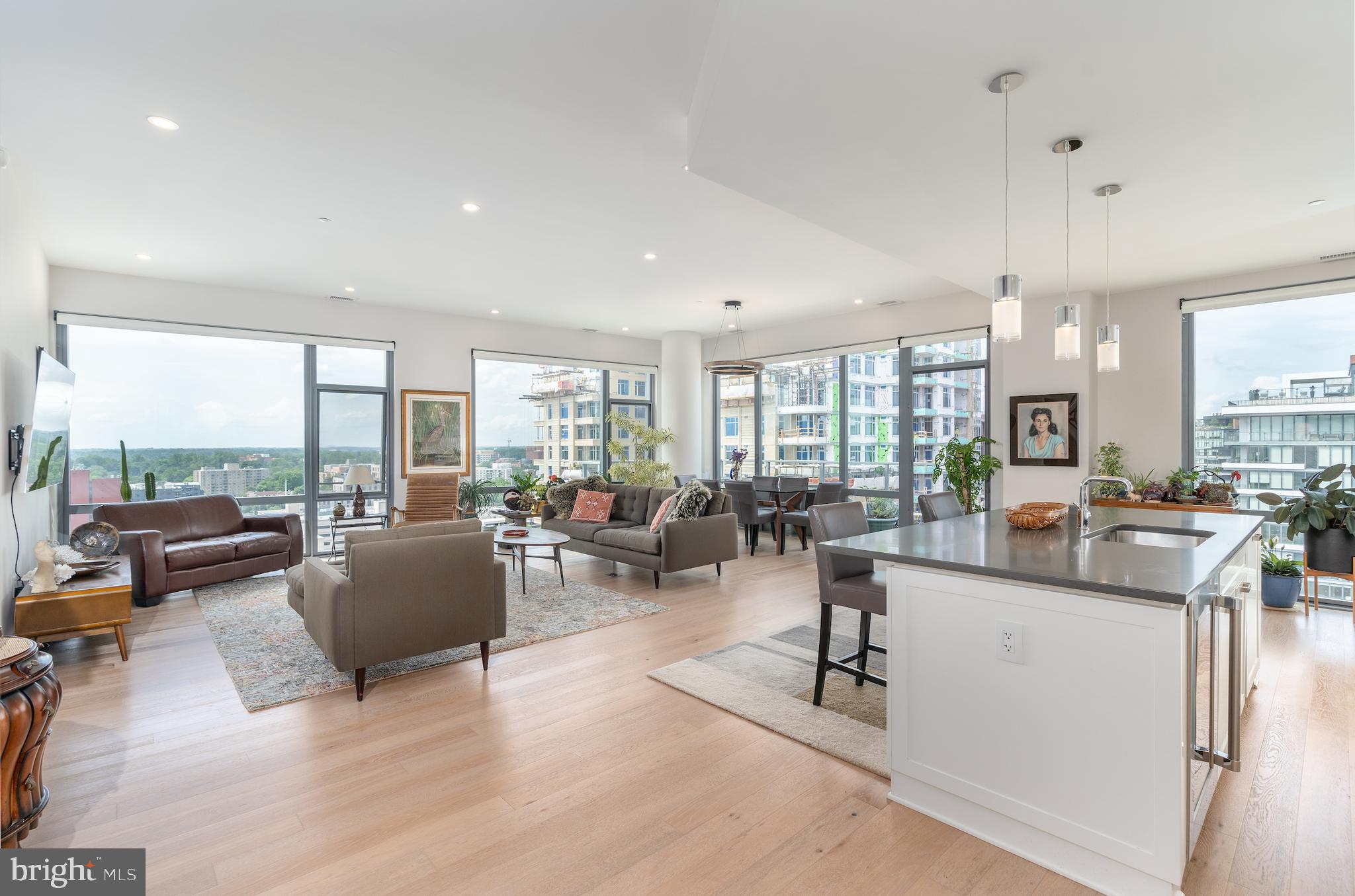 4960 FAIRMONT AVENUE PH2