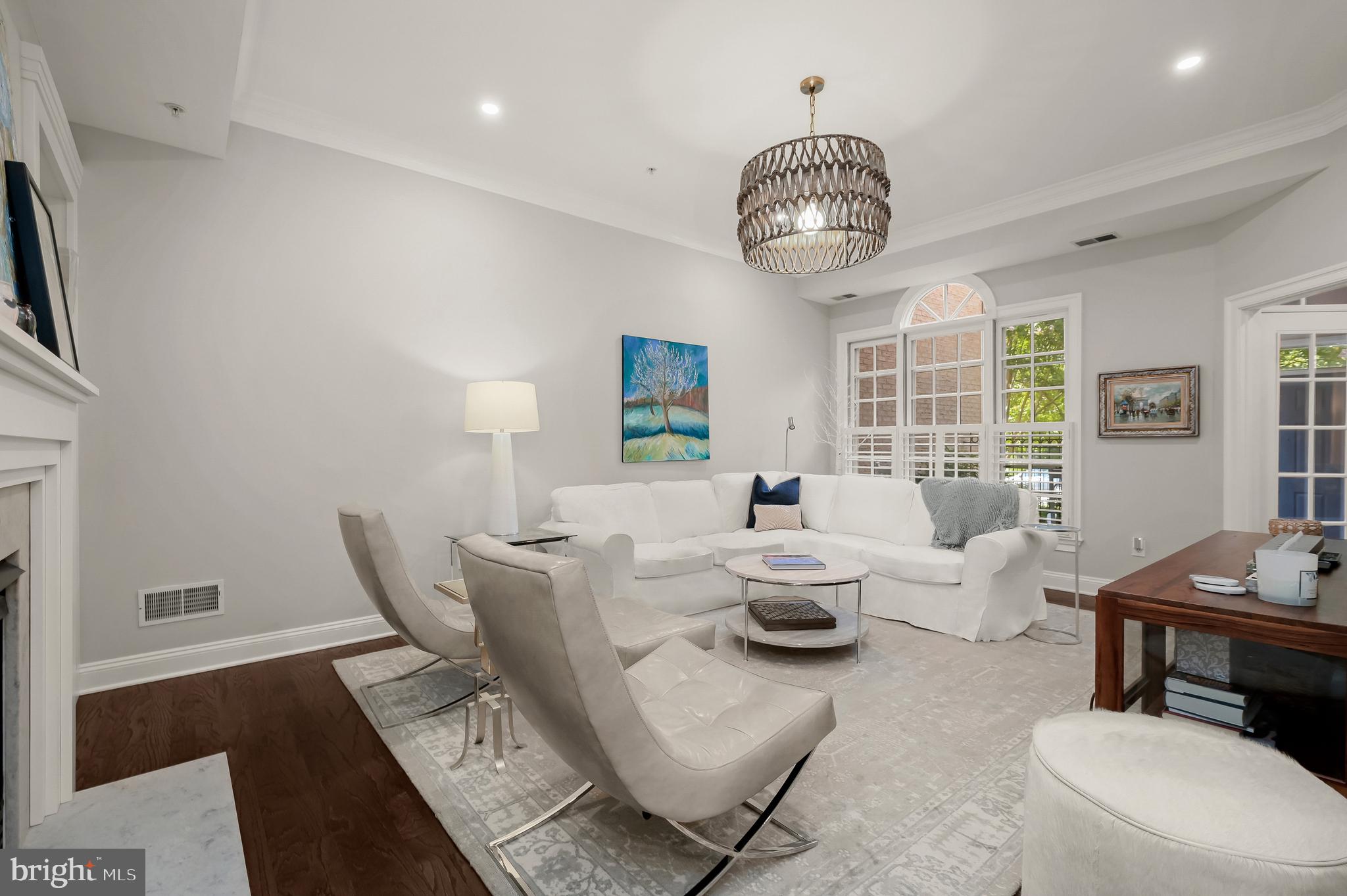 8521 GAVIN MANOR COURT