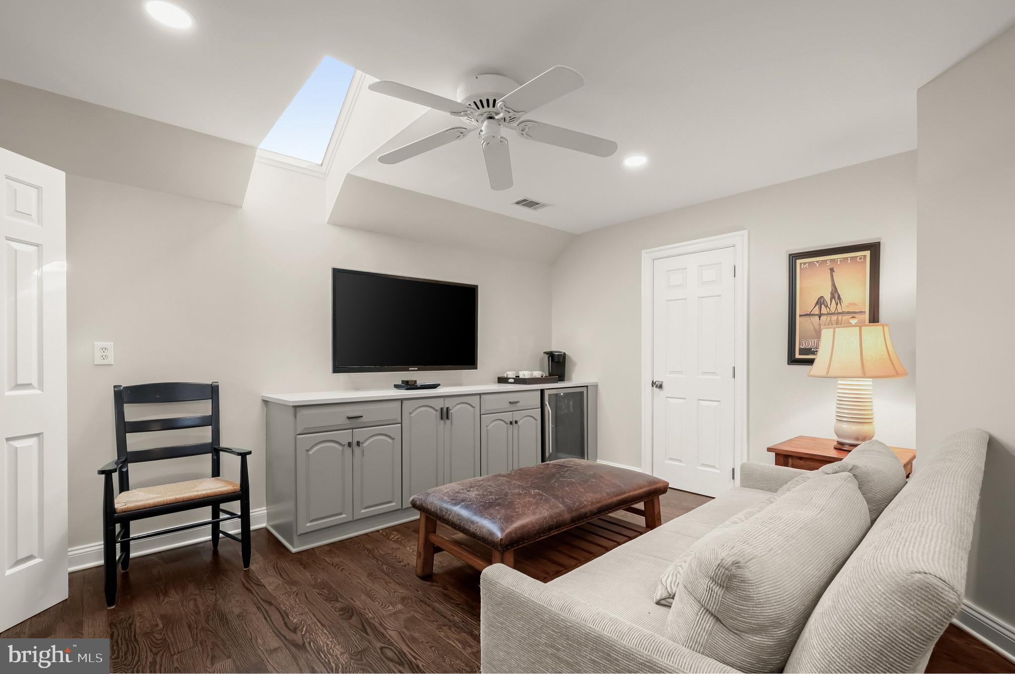8521 GAVIN MANOR COURT