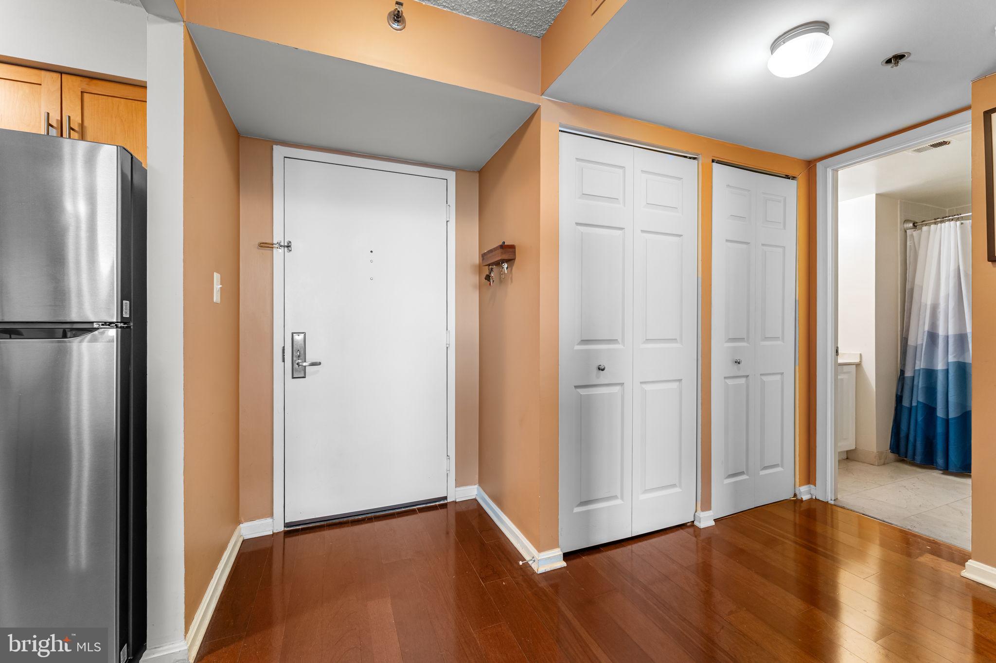10101 GROSVENOR PLACE 1808