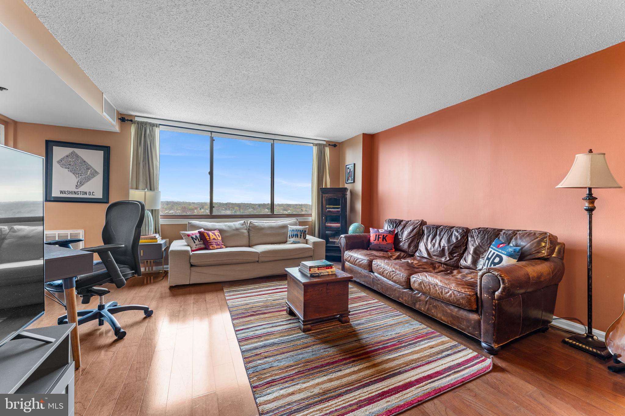 10101 GROSVENOR PLACE 1808