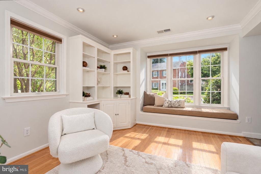 6701 KENWOOD FOREST LANE Unit: 51