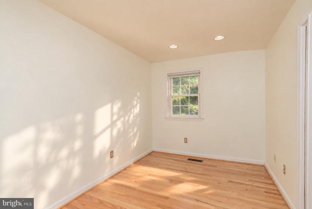 6701 KENWOOD FOREST LANE Unit: 51