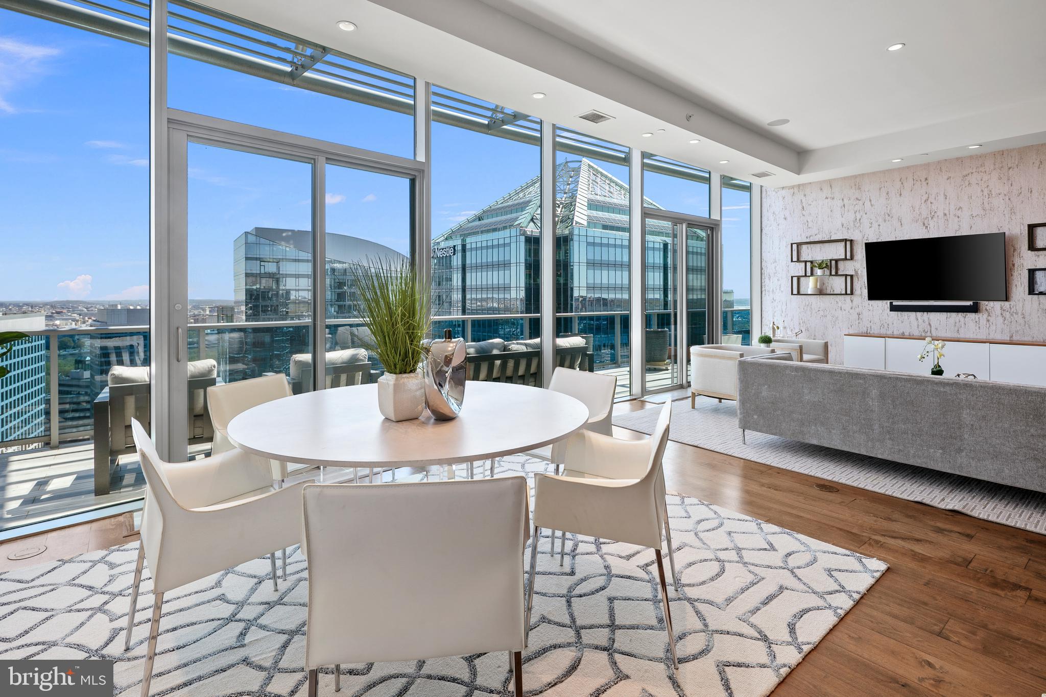 1881 N NASH STREET TS 09