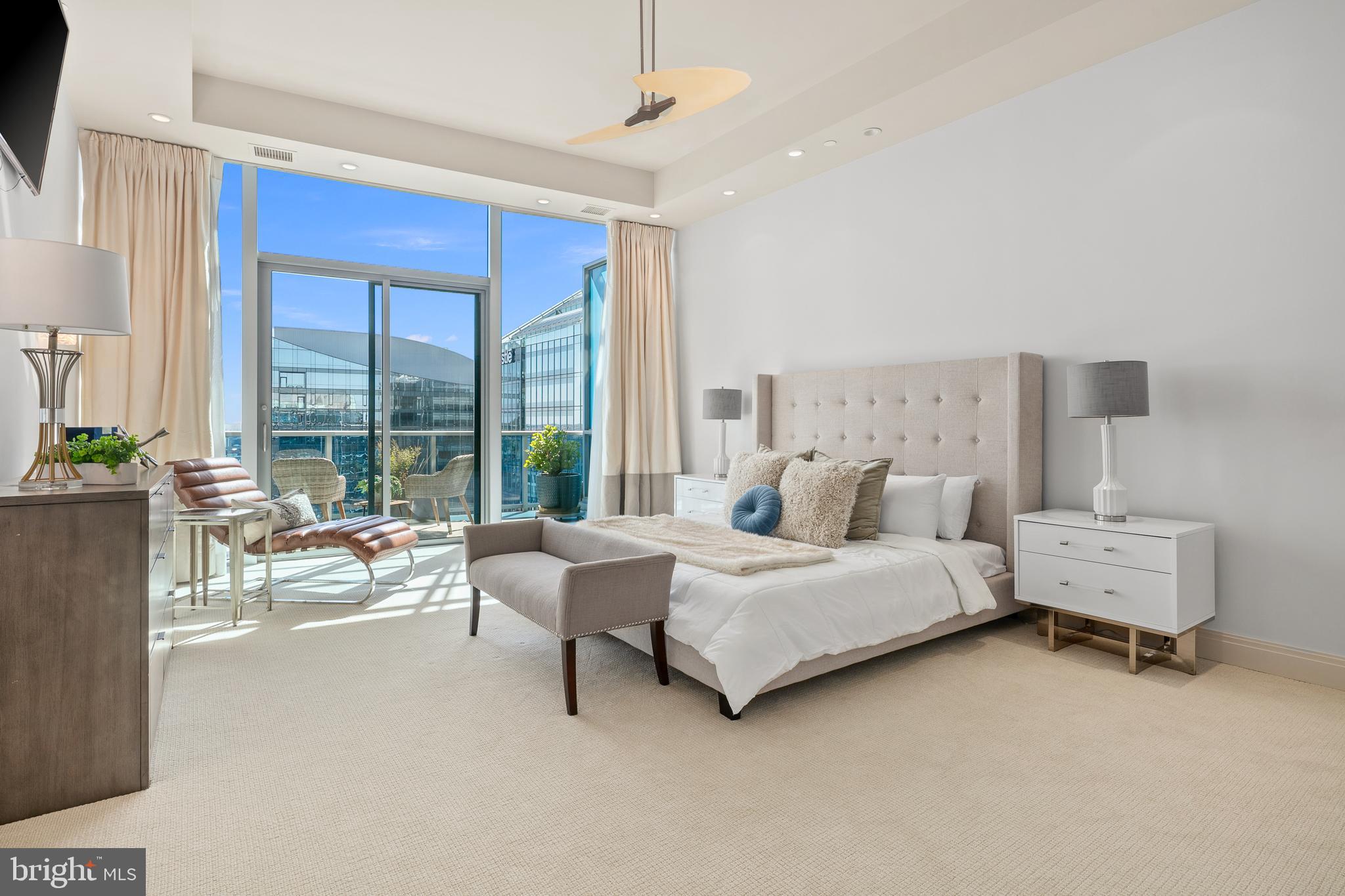 1881 N NASH STREET TS 09