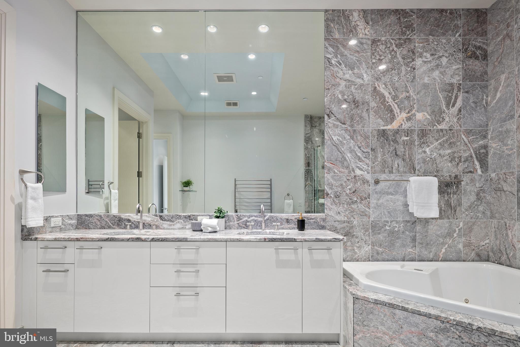 1881 N NASH STREET TS 09