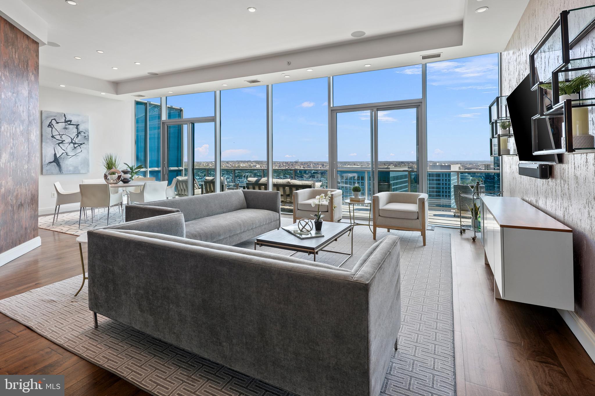 1881 N NASH STREET TS 09