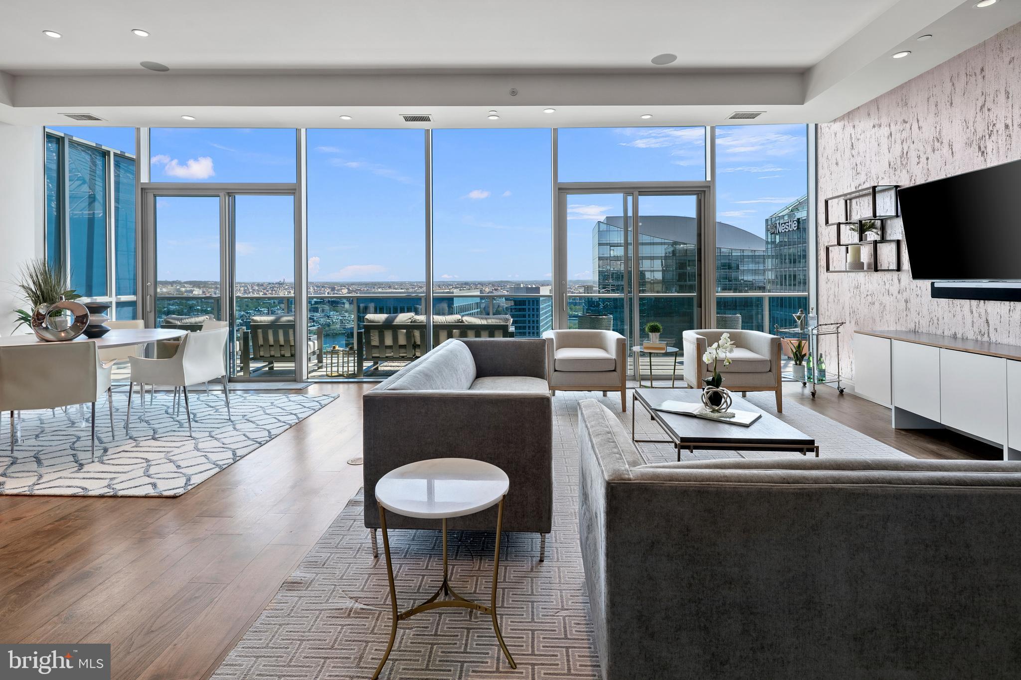 1881 N NASH STREET TS 09