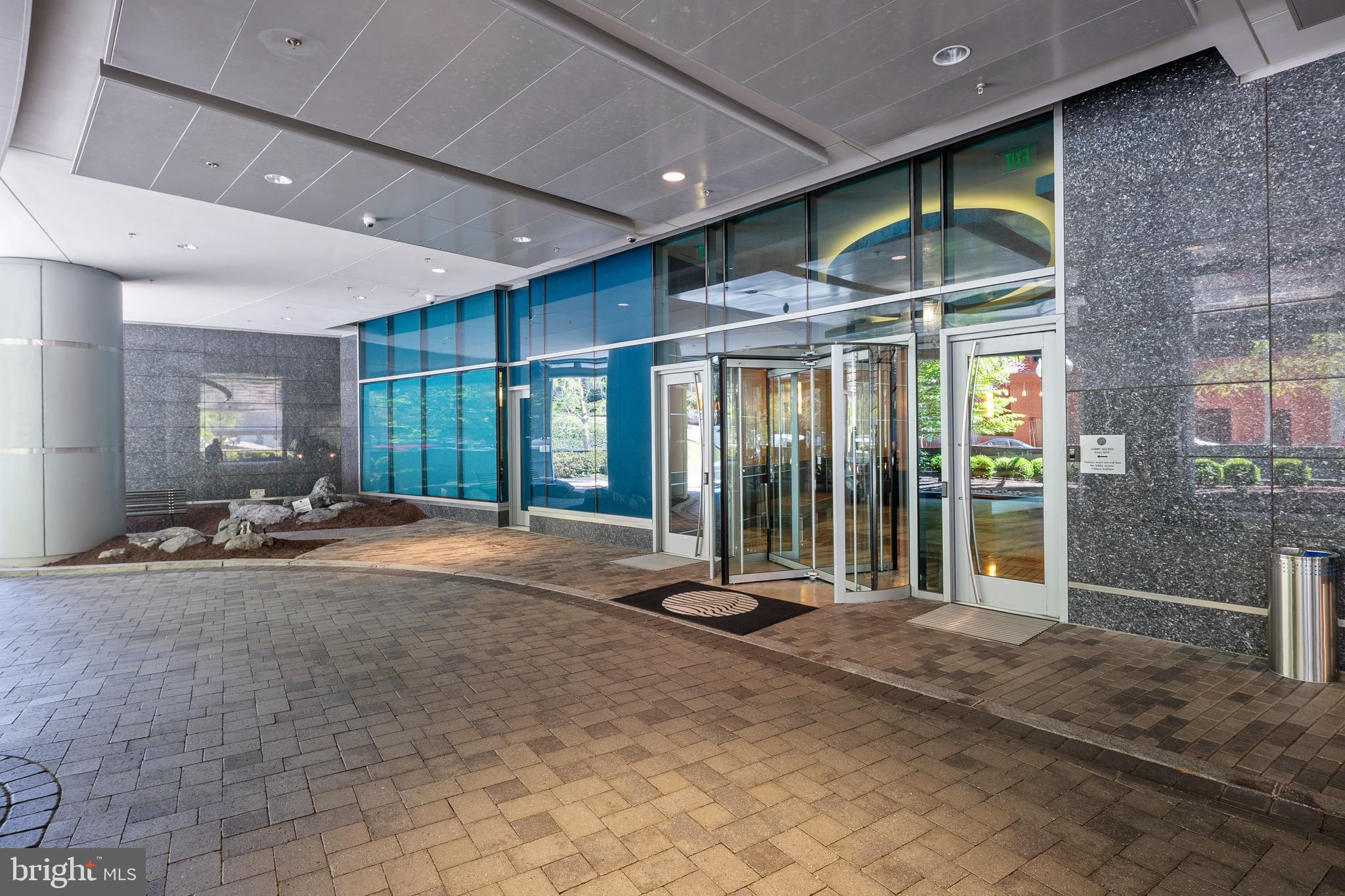 1881 N NASH STREET TS 09