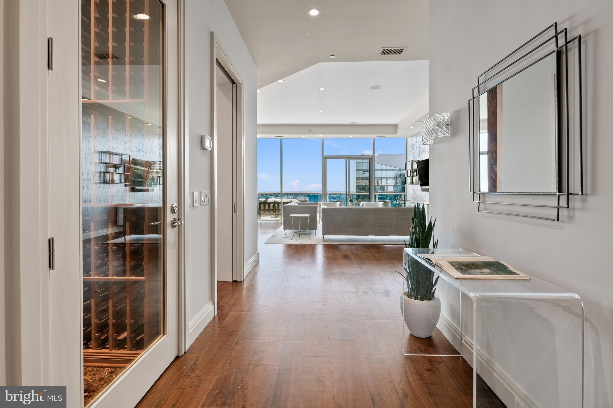 1881 N NASH STREET TS 09