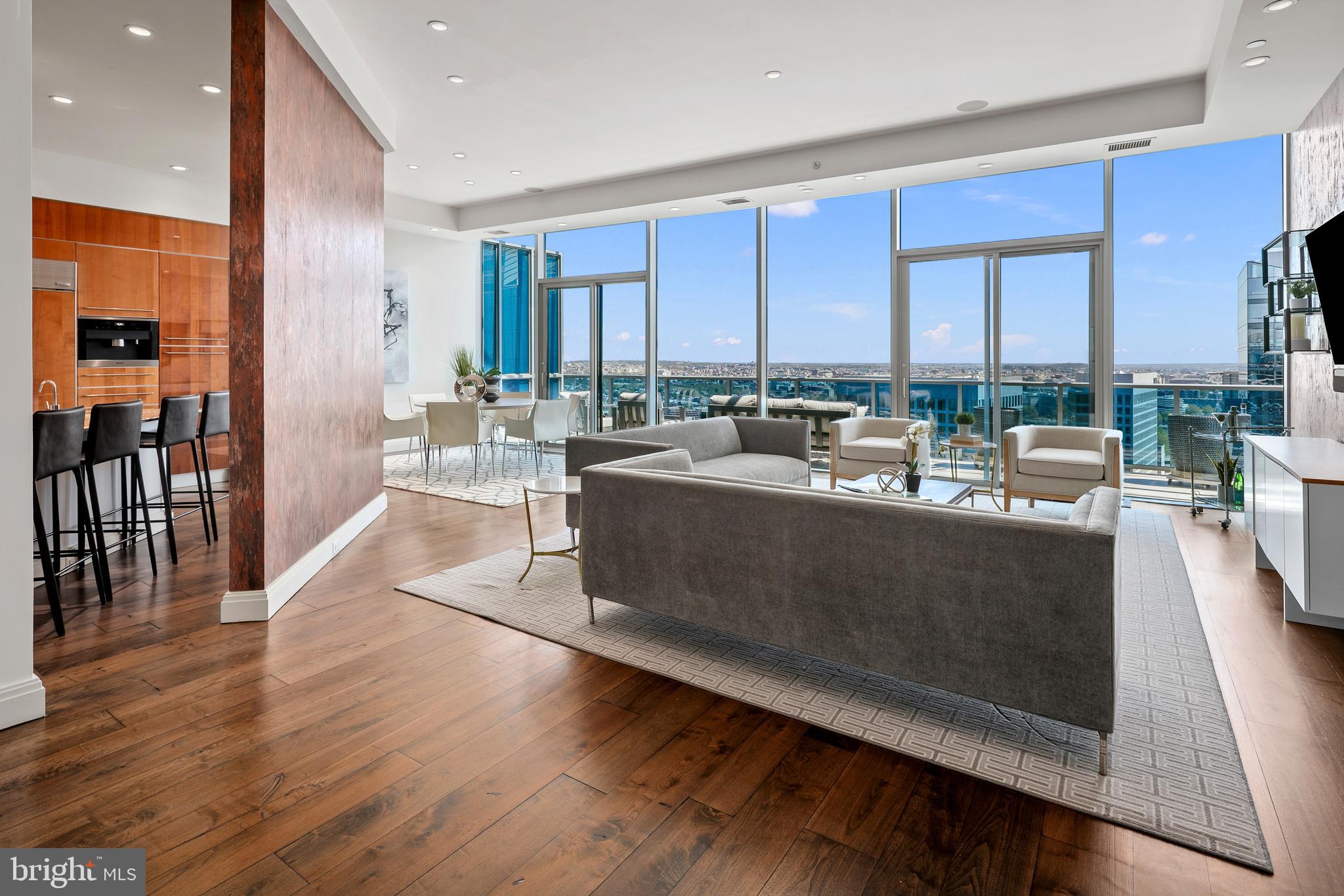 1881 N NASH STREET TS 09