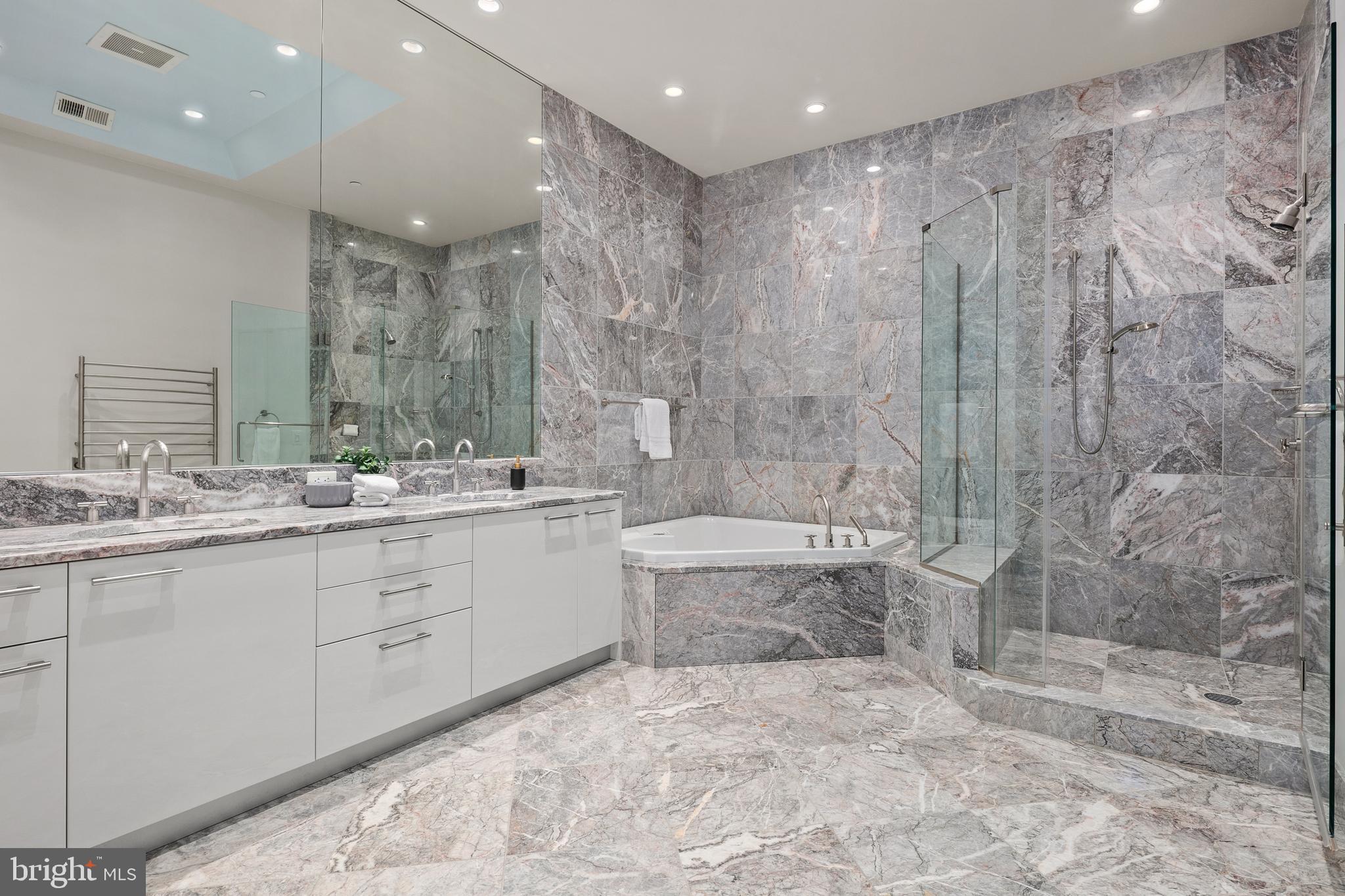 1881 N NASH STREET TS 09