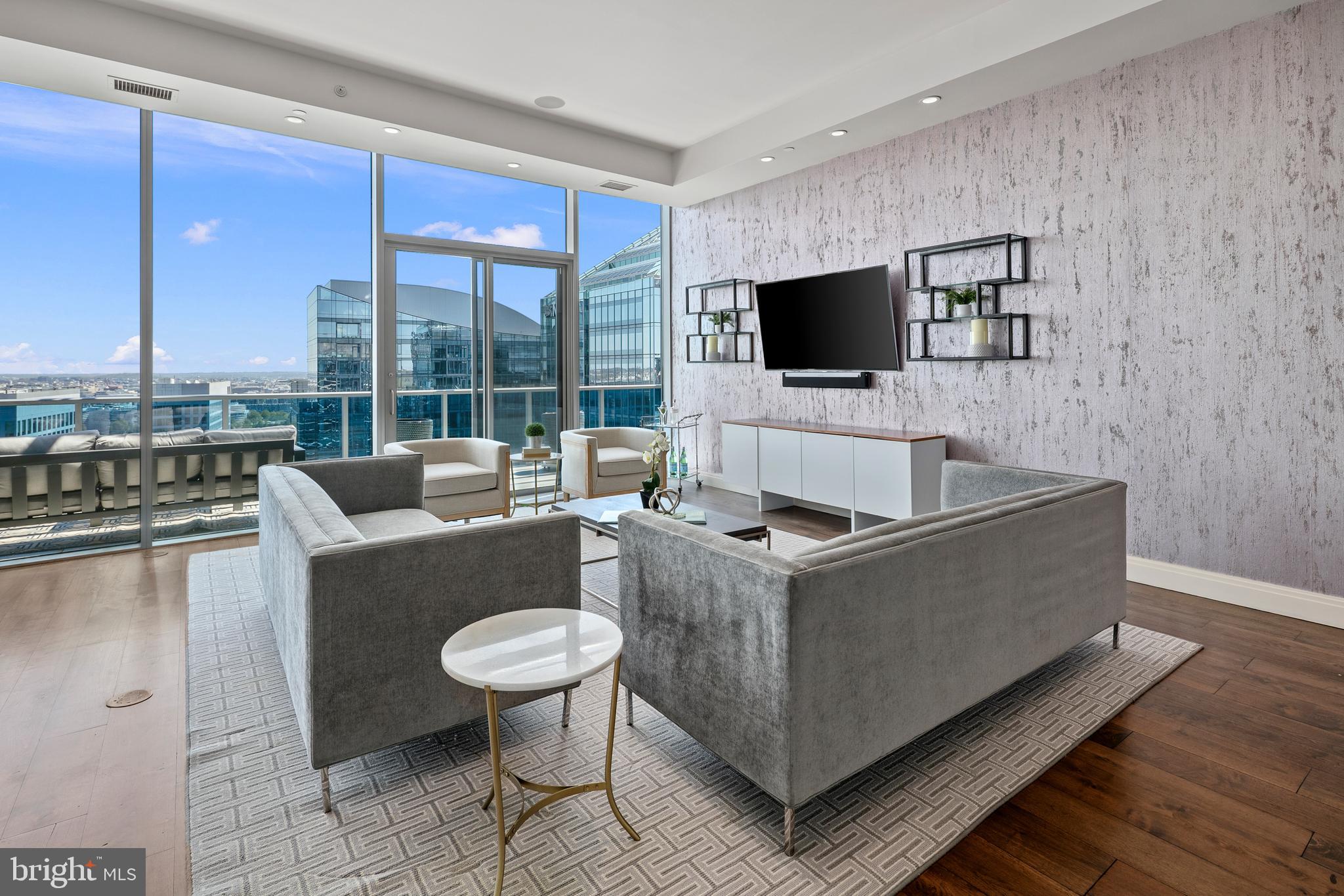 1881 N NASH STREET TS 09