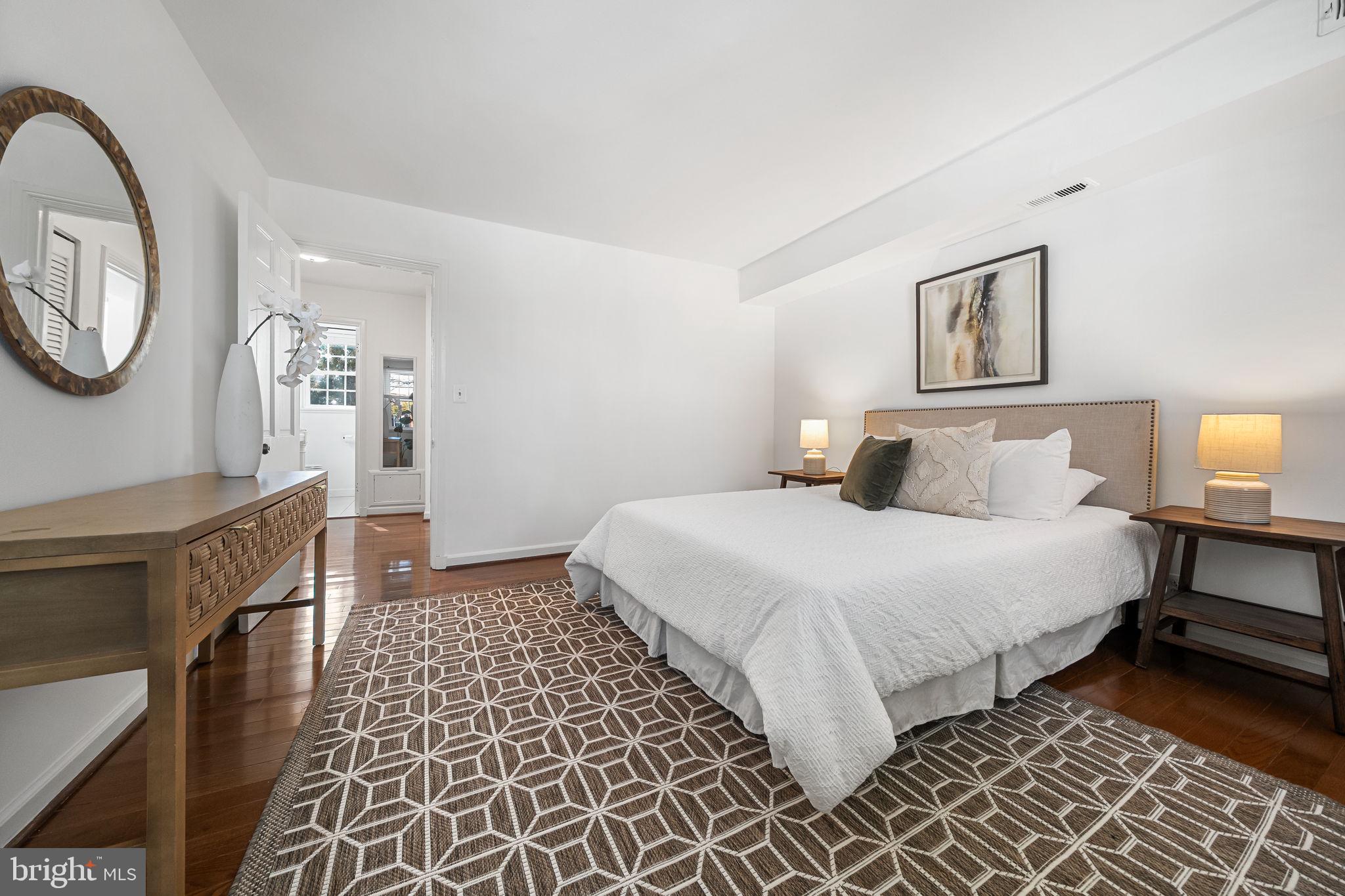 4829 28TH STREET S A