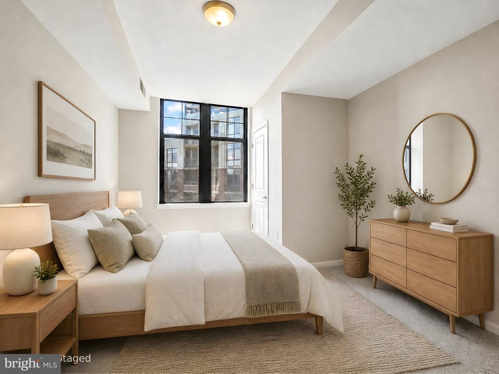 1021 GARFIELD STREET Unit: 627