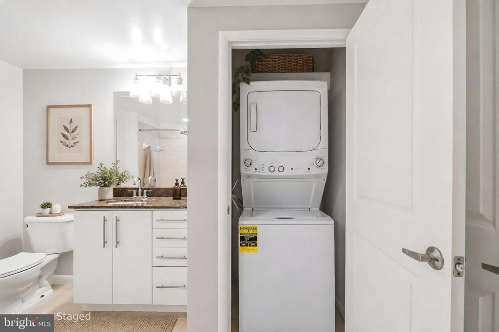 1021 GARFIELD STREET Unit: 627