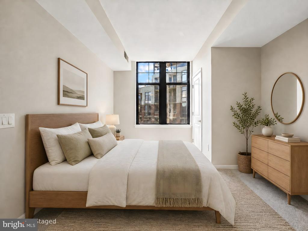 1021 GARFIELD STREET Unit: 627