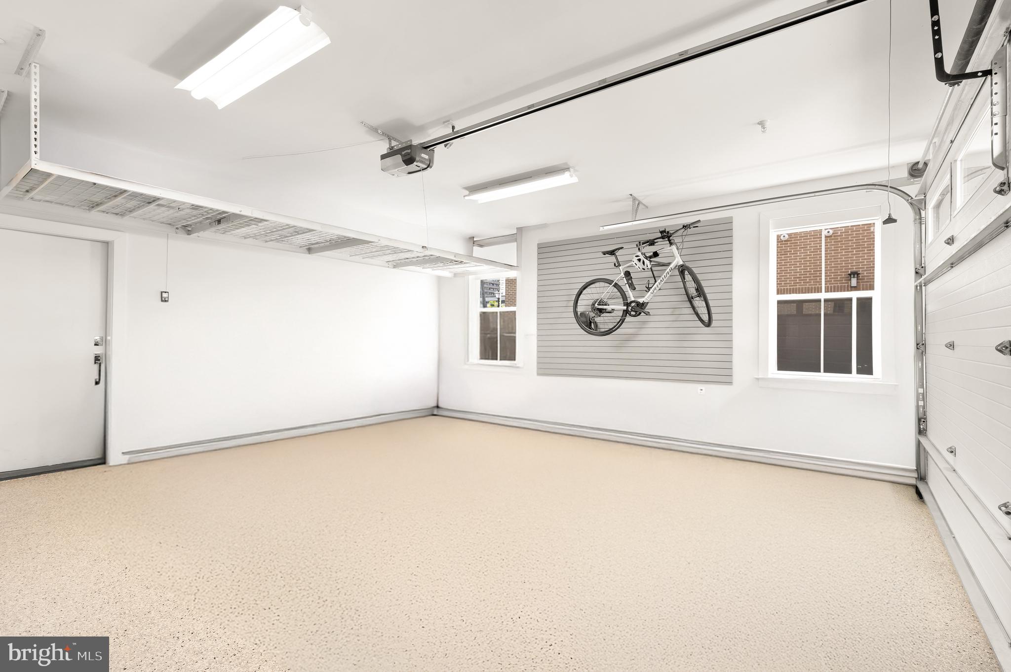 215 MONTGOMERY STREET