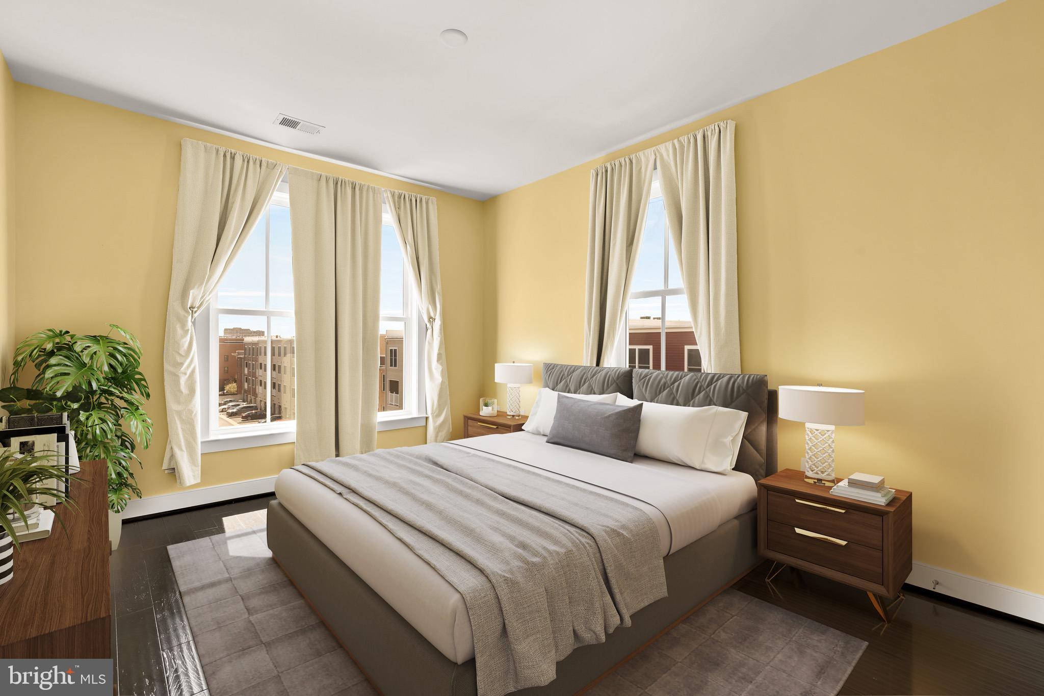 619 MCKENZIE AVENUE 102