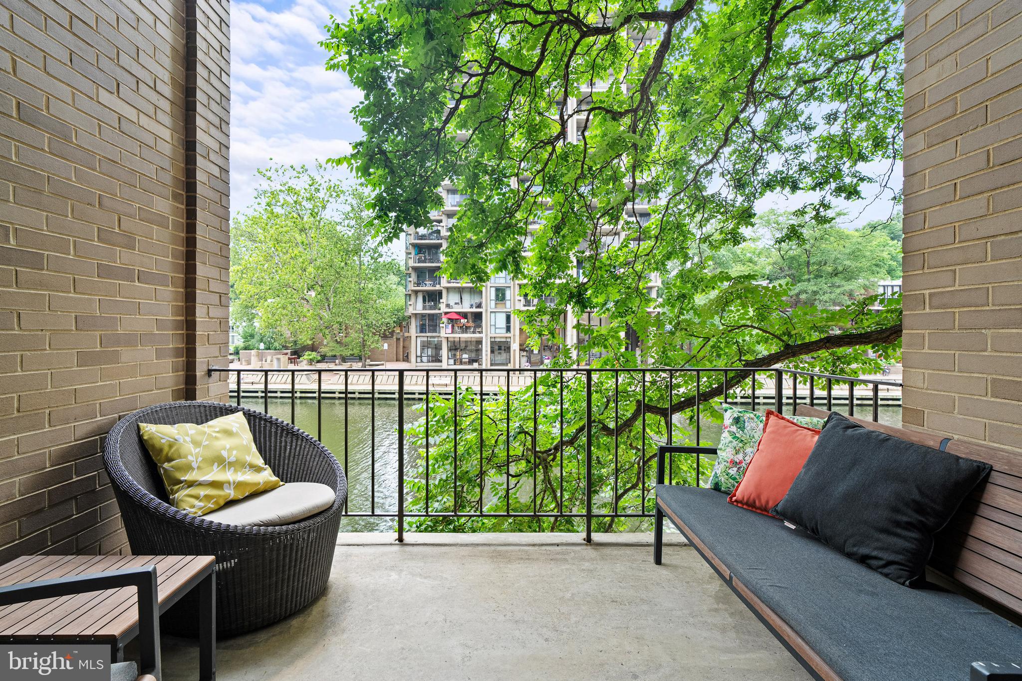 1674 CHIMNEY HOUSE ROAD