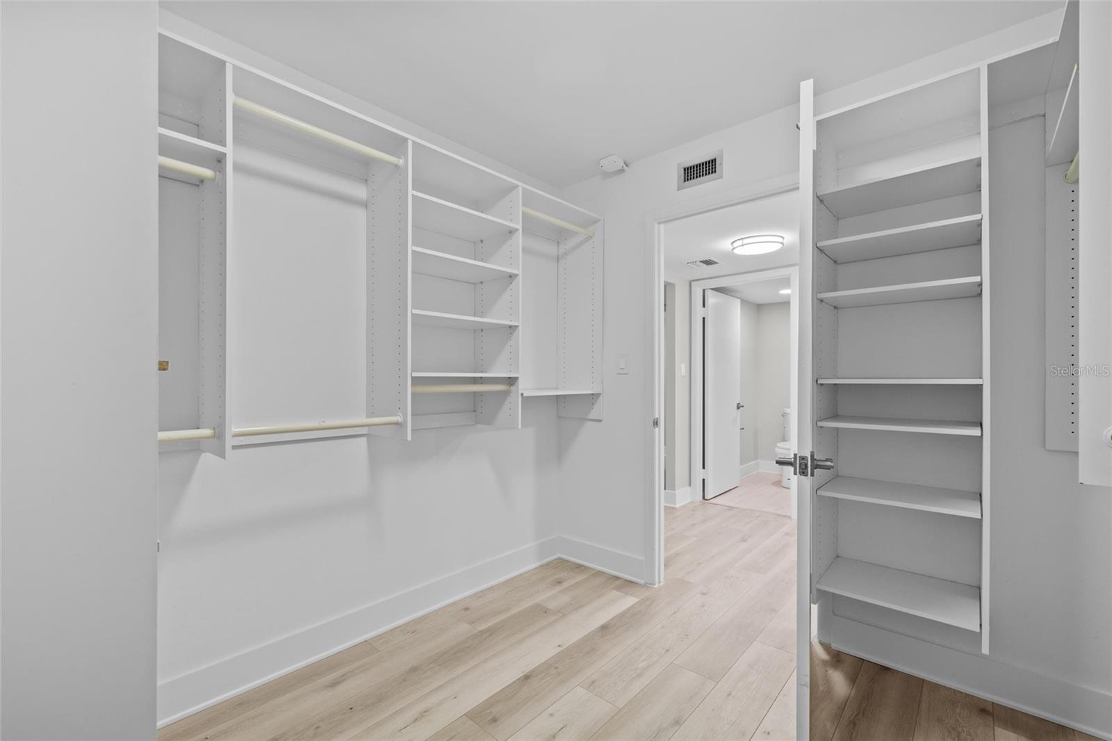 3301 BAYSHORE BLVD #503