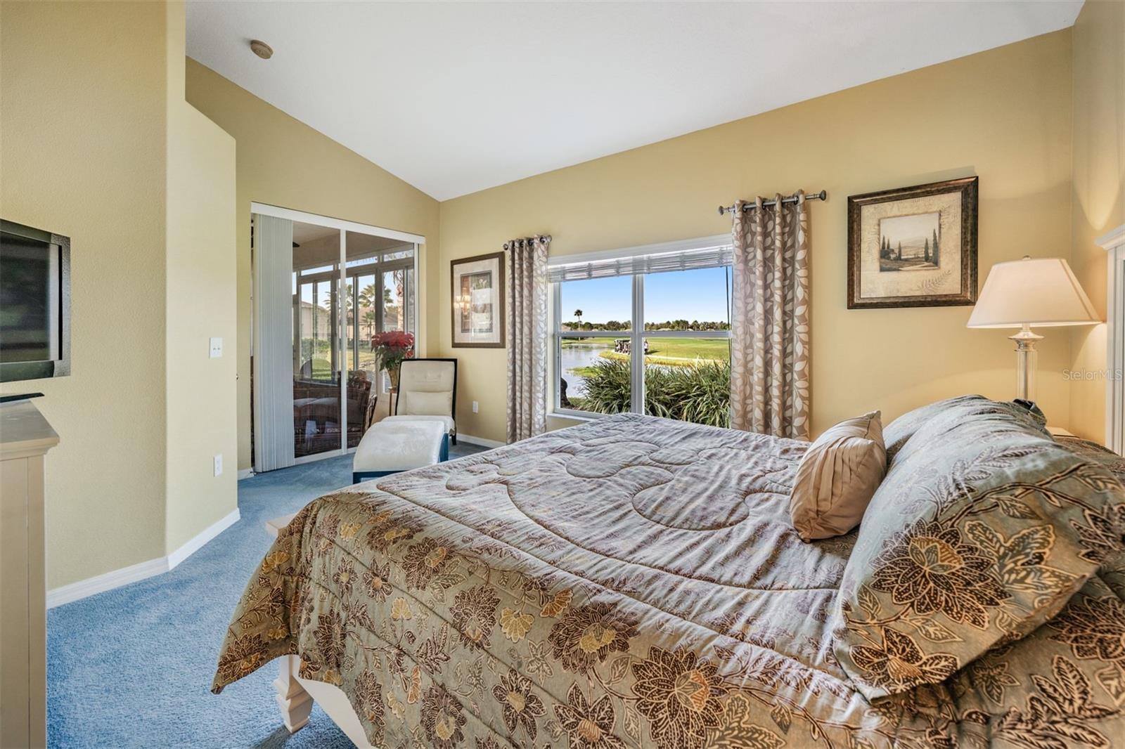 10101 CLEGHORN DR