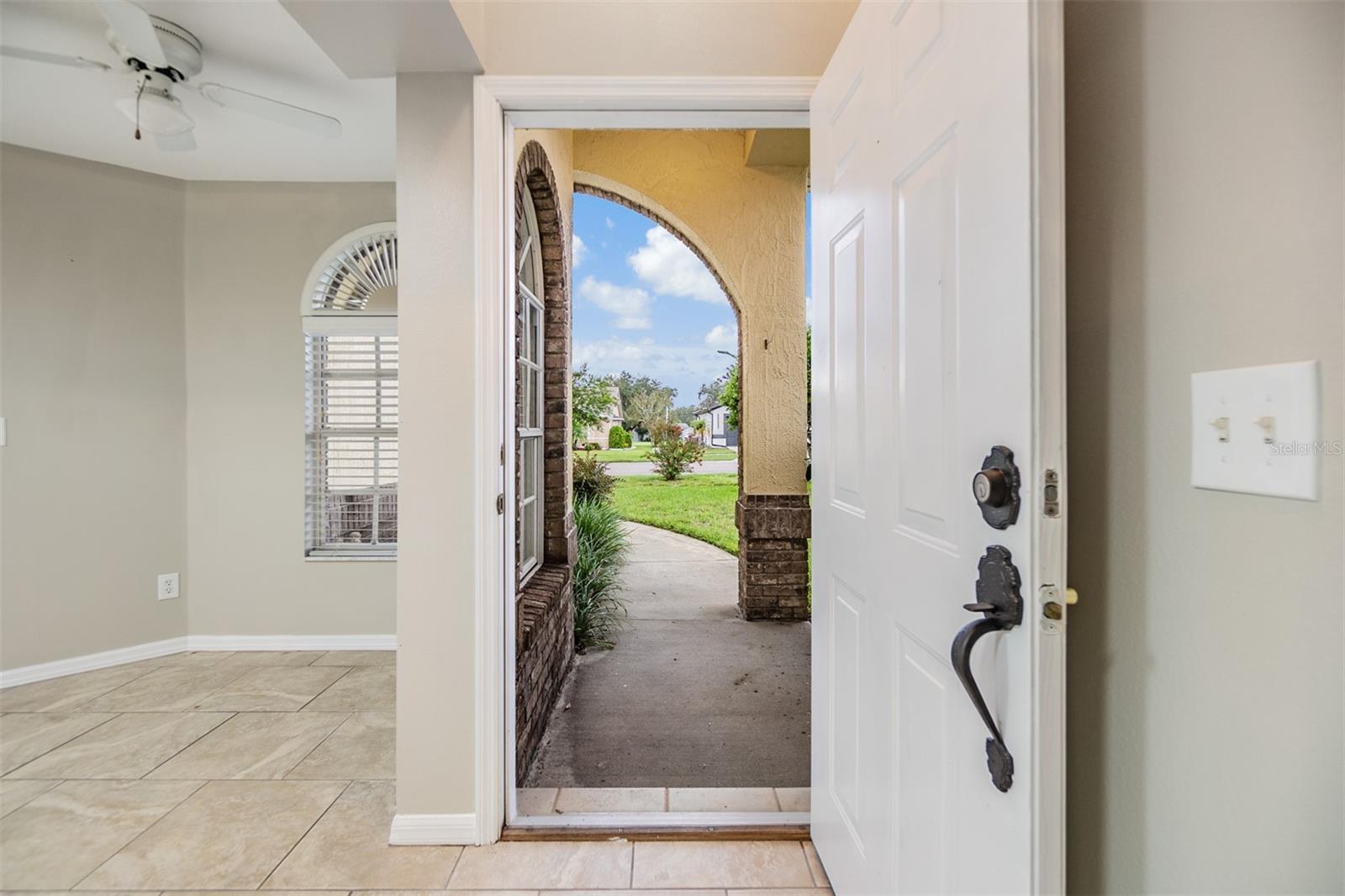 6928 STEPHENS PATH