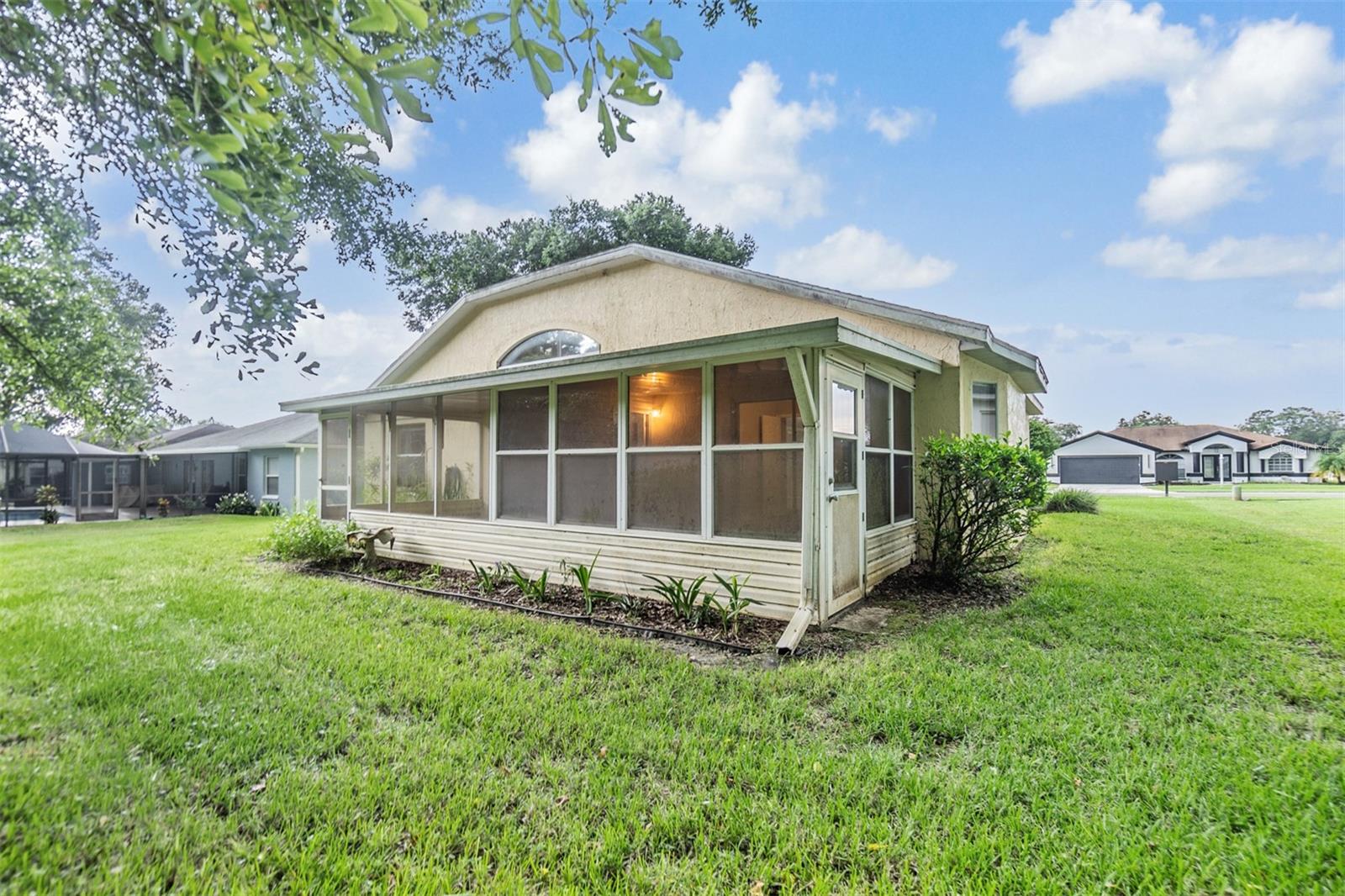 6928 STEPHENS PATH