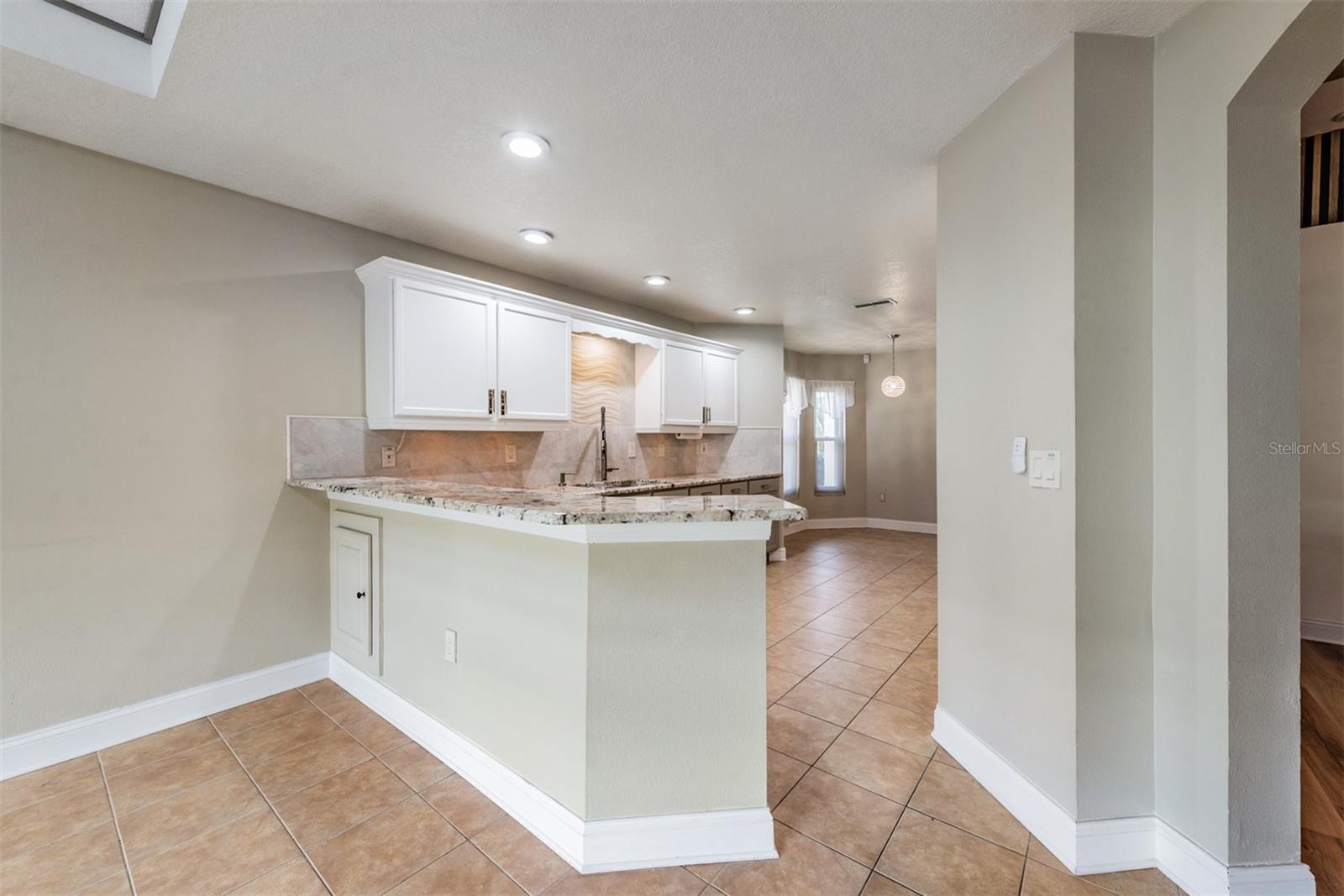 10520 COLLAR DR