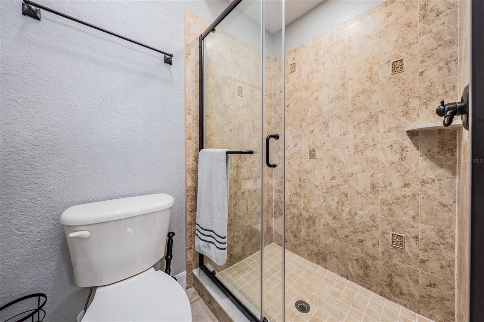 12306 WOODLANDS CIR