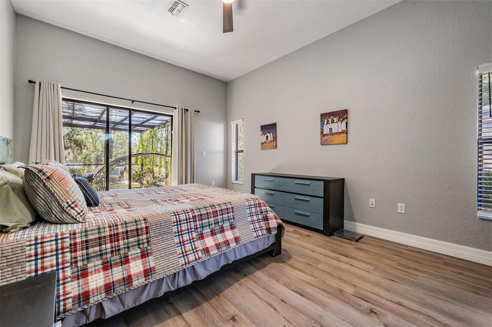 12306 WOODLANDS CIR
