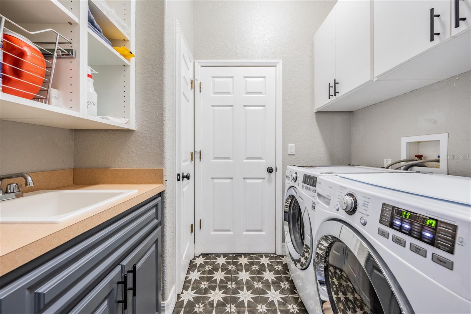 12306 WOODLANDS CIR
