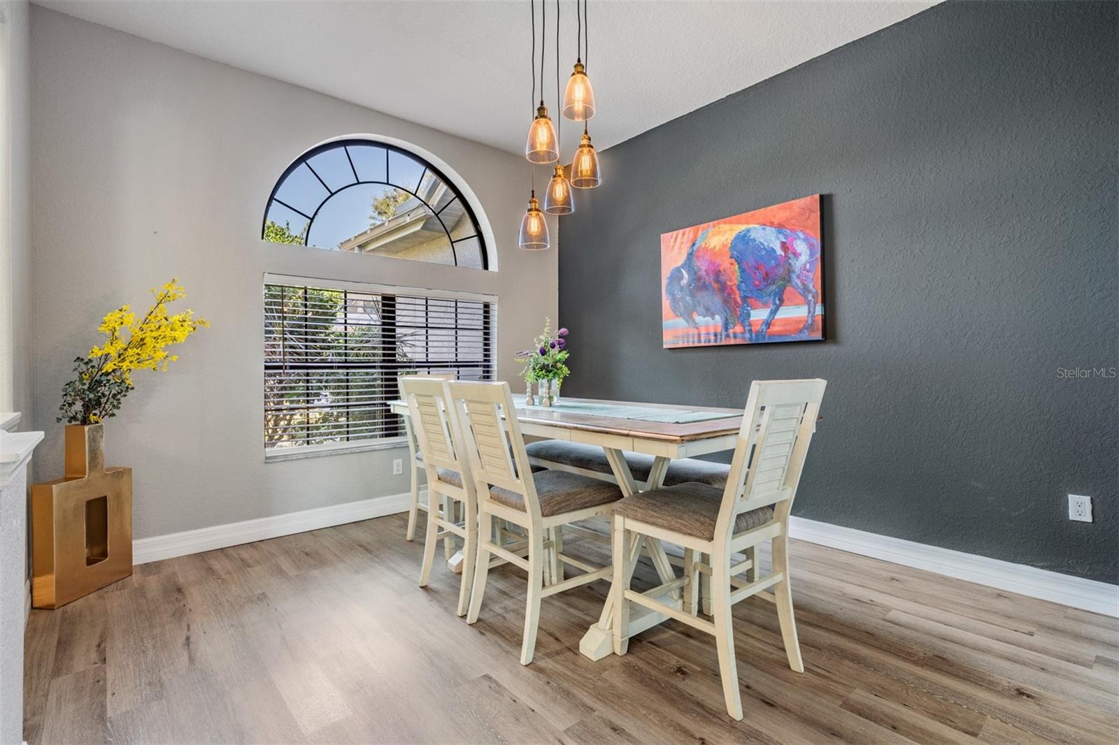 12306 WOODLANDS CIR