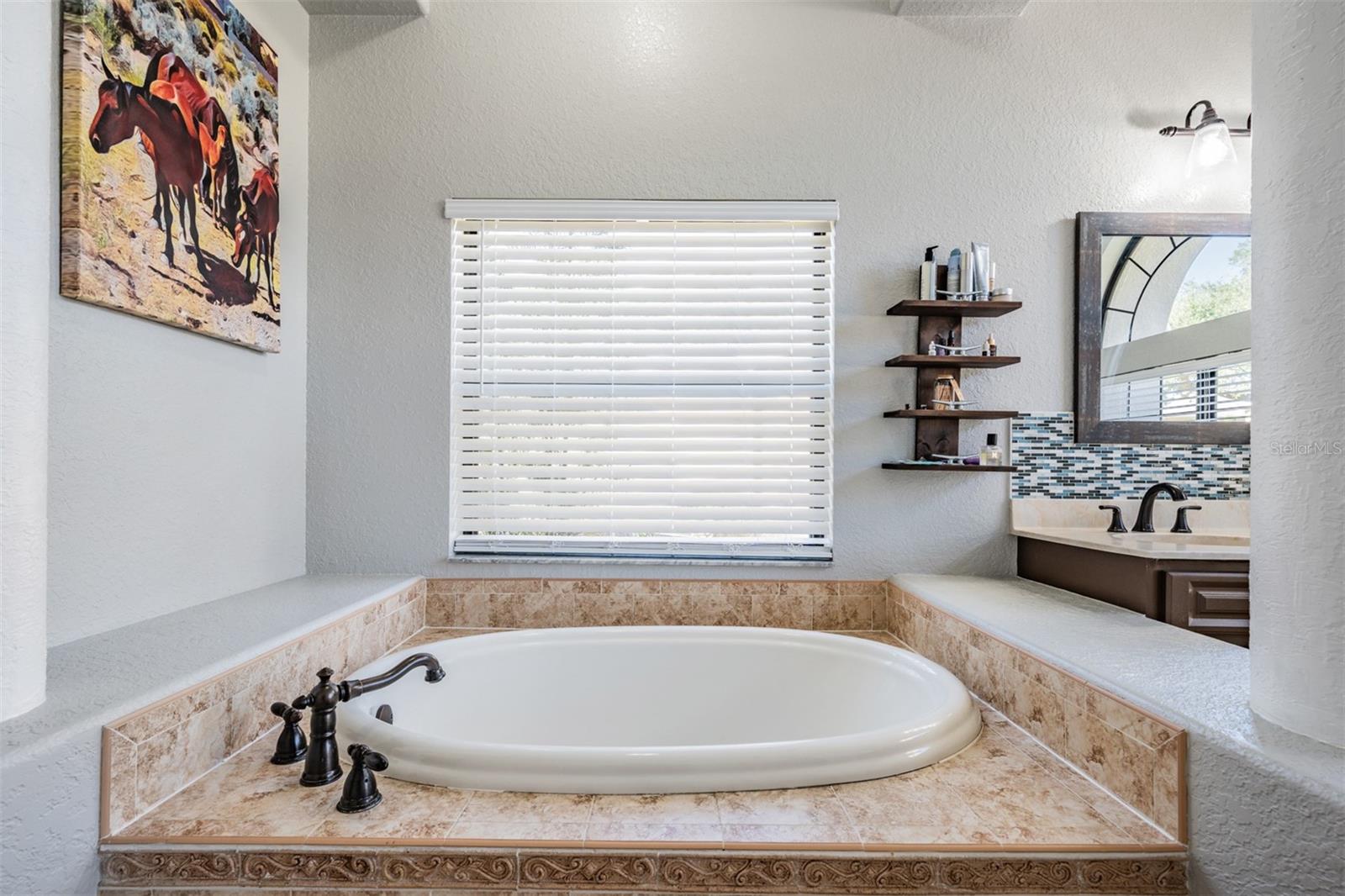 12306 WOODLANDS CIR