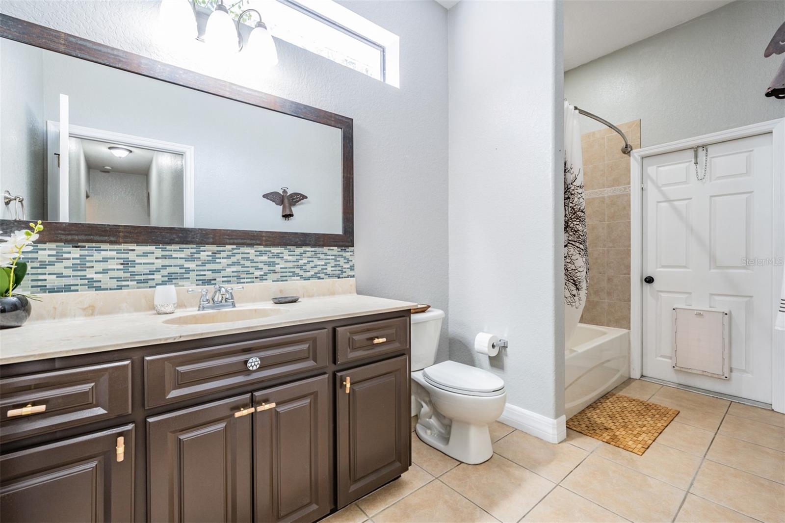12306 WOODLANDS CIR