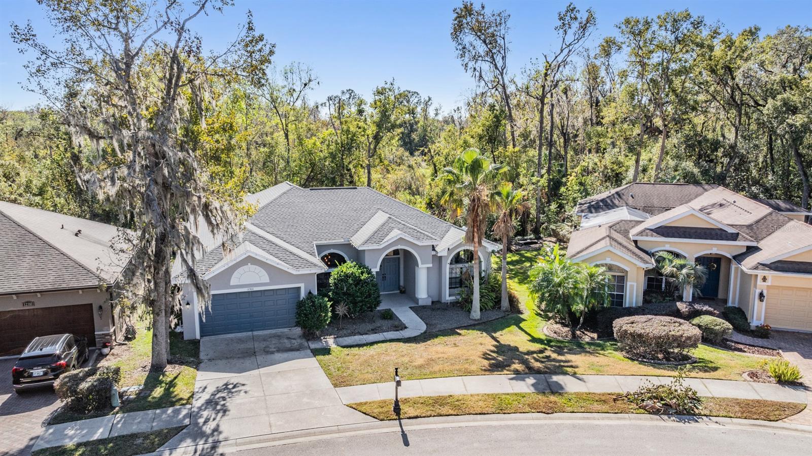 12306 WOODLANDS CIR