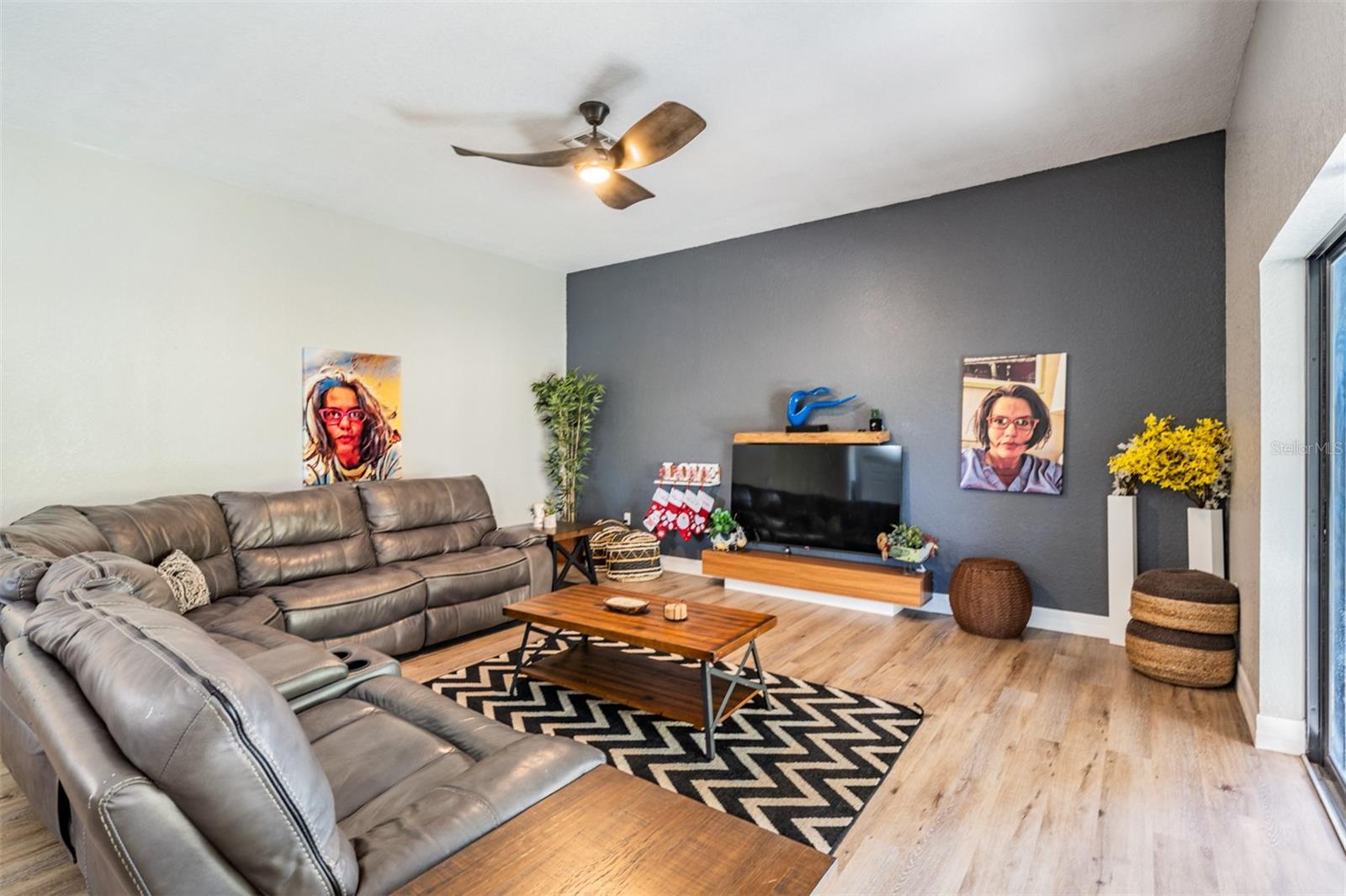 12306 WOODLANDS CIR