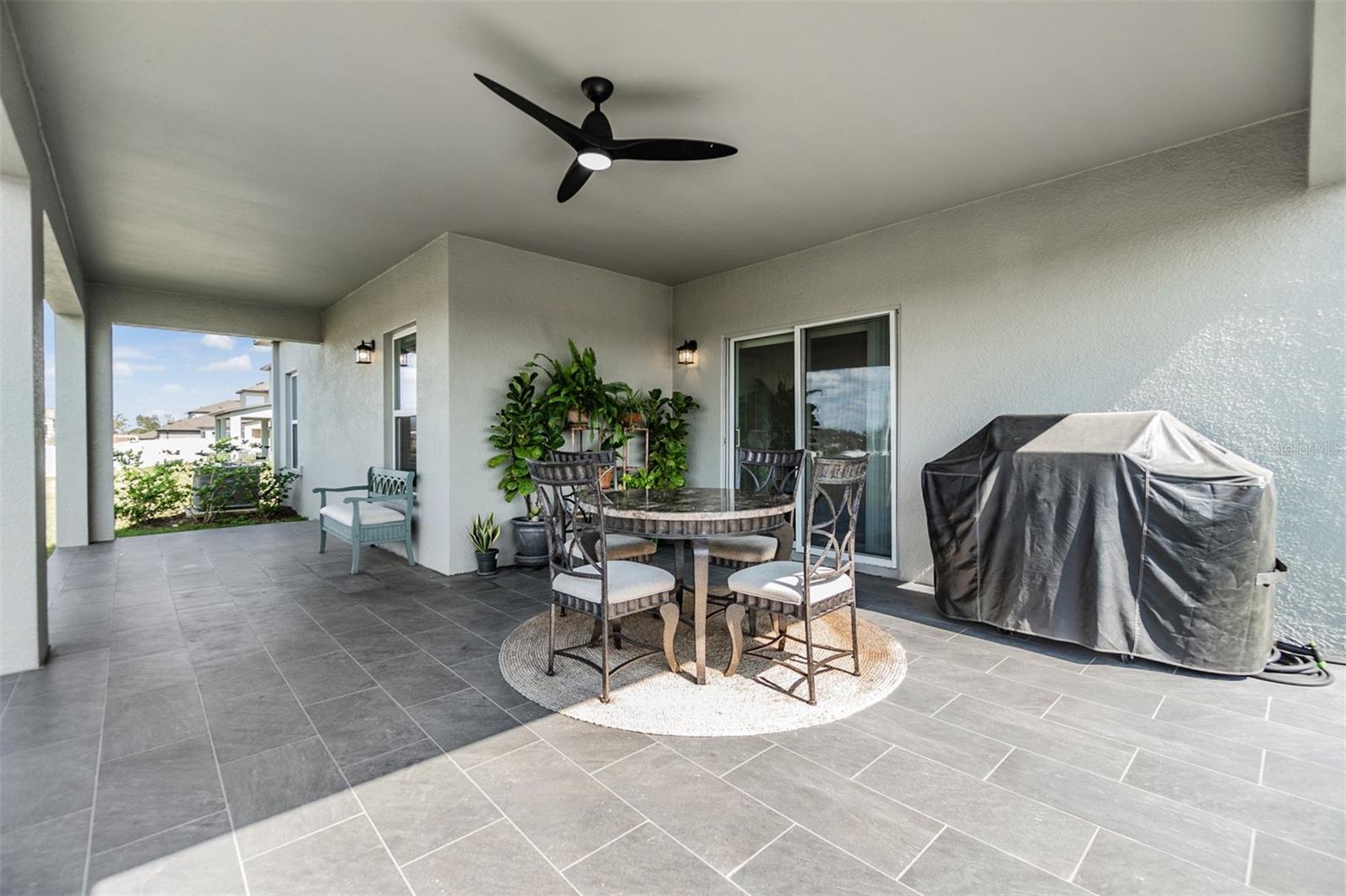 12285 HILLTOP FARMS DR