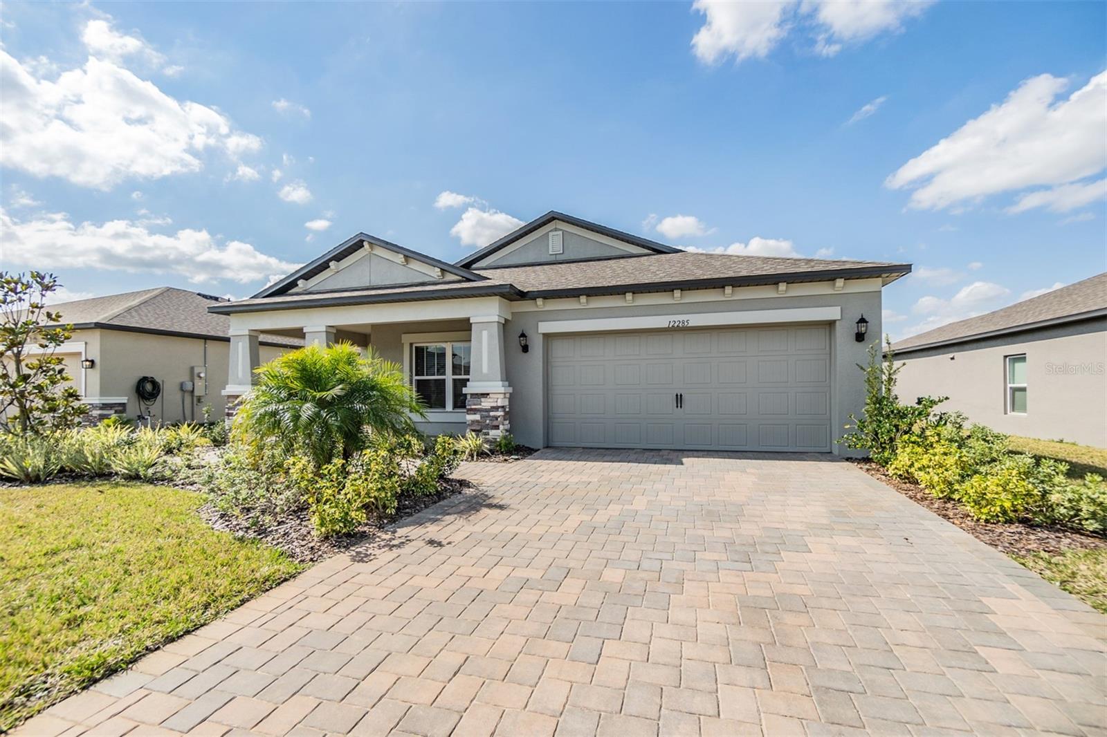 12285 HILLTOP FARMS DR