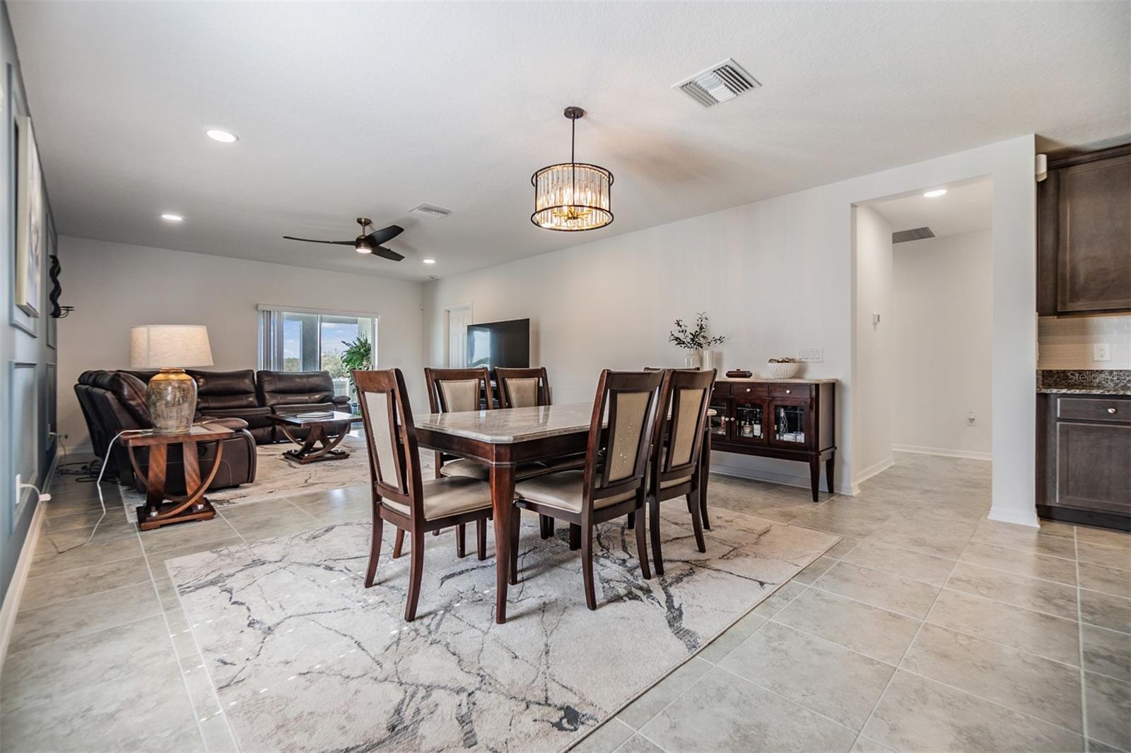 12285 HILLTOP FARMS DR